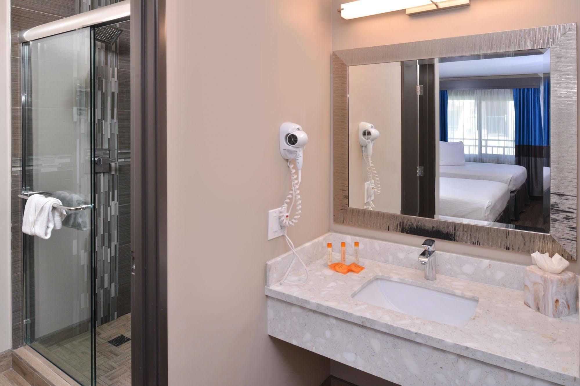 Hotel Tarzana Los Ángeles